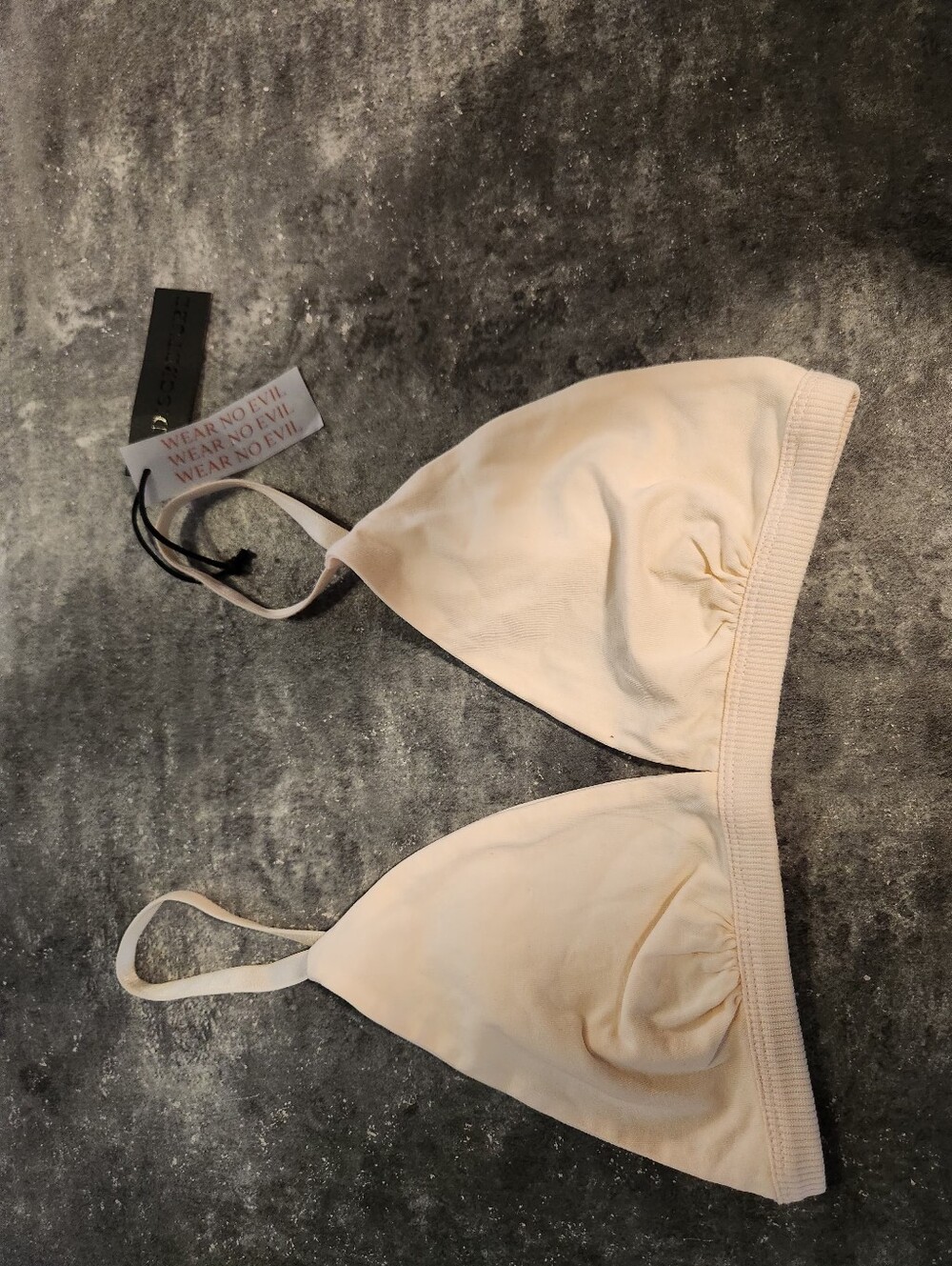 NWT Discreture bra